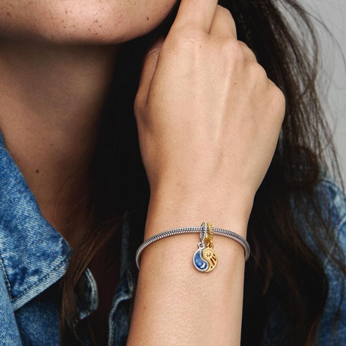 Woman's charm link Pandora 762678C01